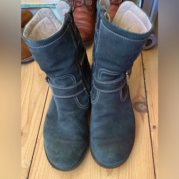 Turquoise Suede Boots Sz 39 - Picture 1 of 7